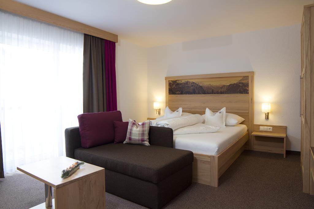 גלטור Alpinhotel Monte Superior - Silvretta Card Premium Betrieb מראה חיצוני תמונה